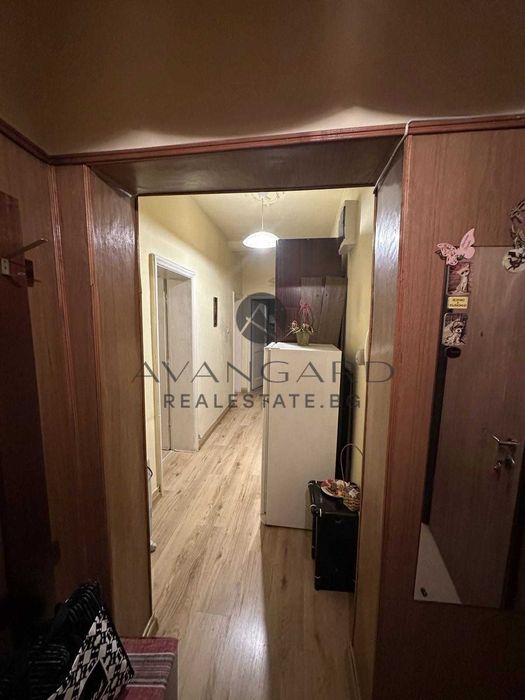 Продава се Двустаен апартамент в Пловдив, Център - 77 кв.м за 1728 €/кв.м - Снимка #10