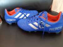 Ghete fotbal Adidas, marimea 44