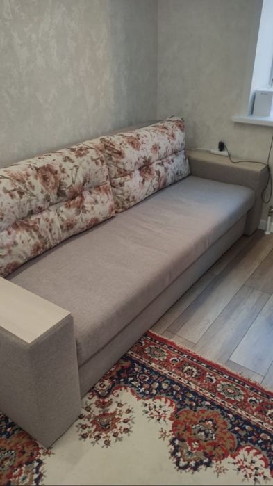 Продам диван б/у