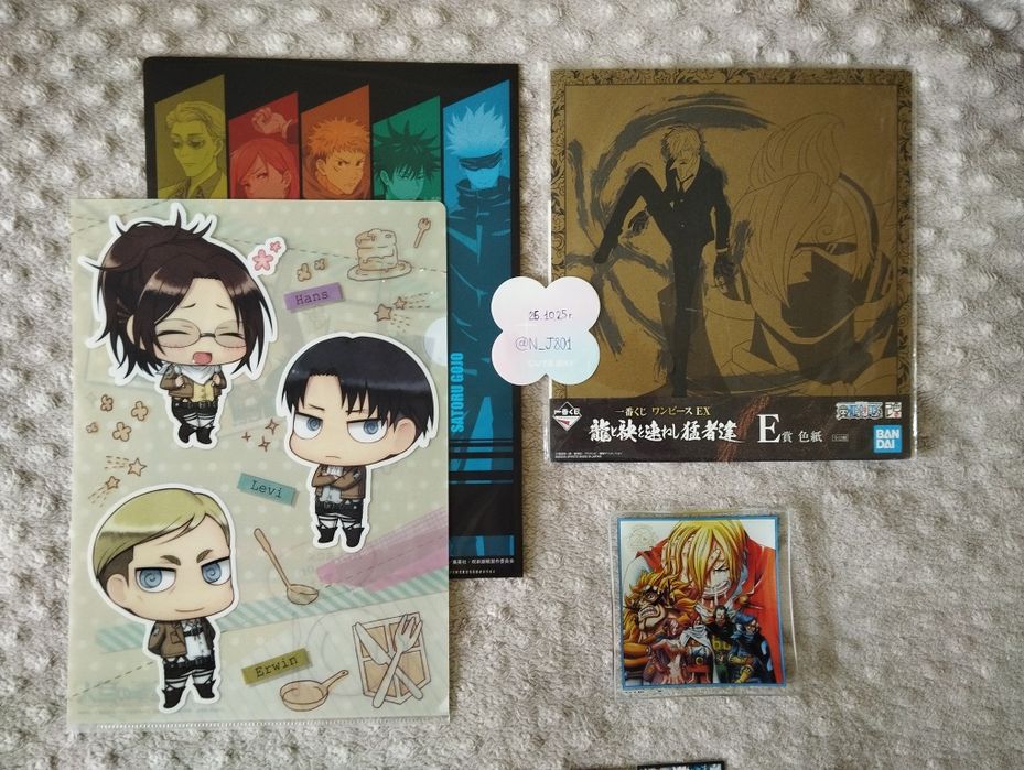 Продам мерч по Атаке титанов и Ван Пис