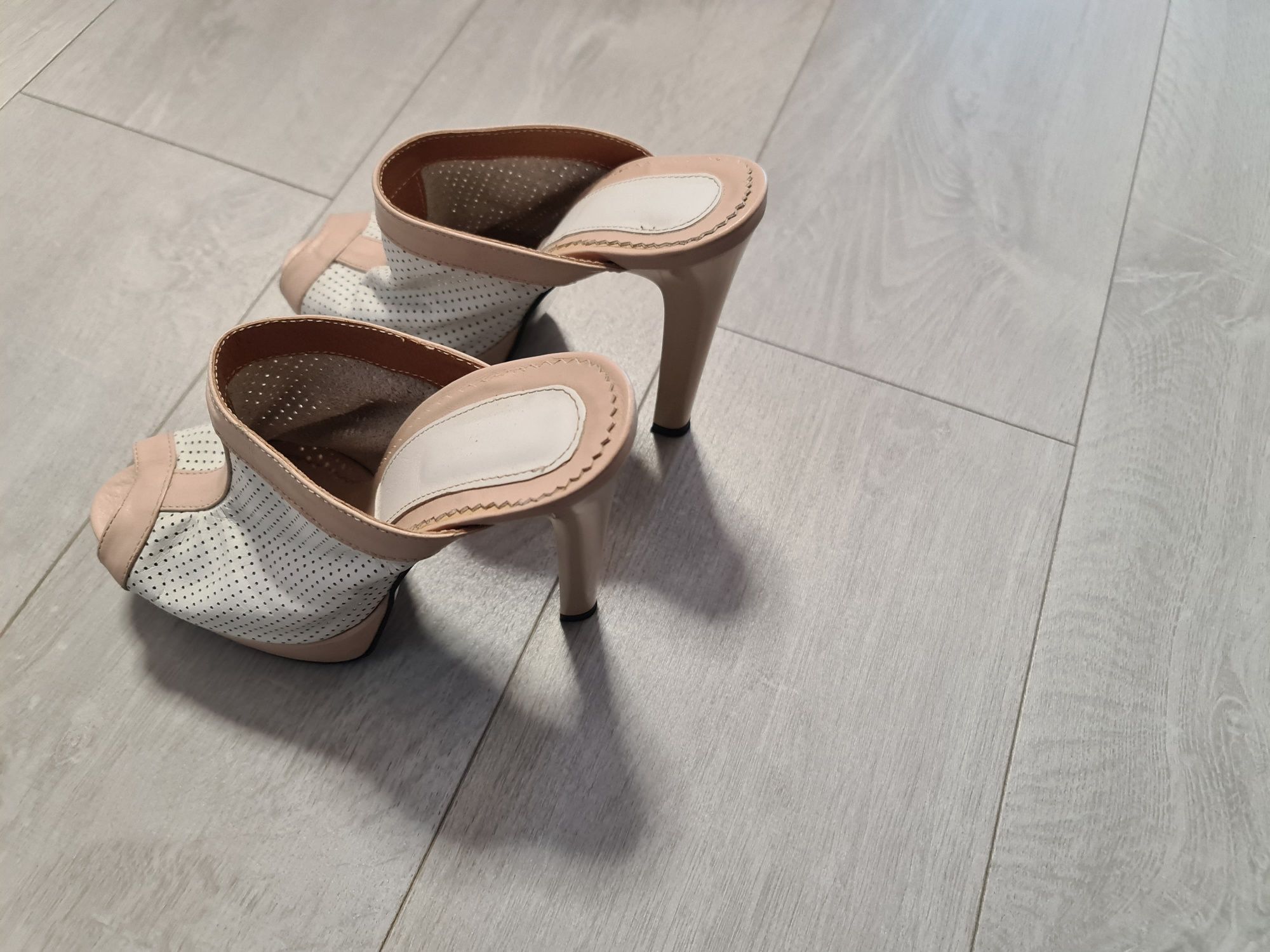Pantofi dama din piele, marime 37, purtati o singura  data.