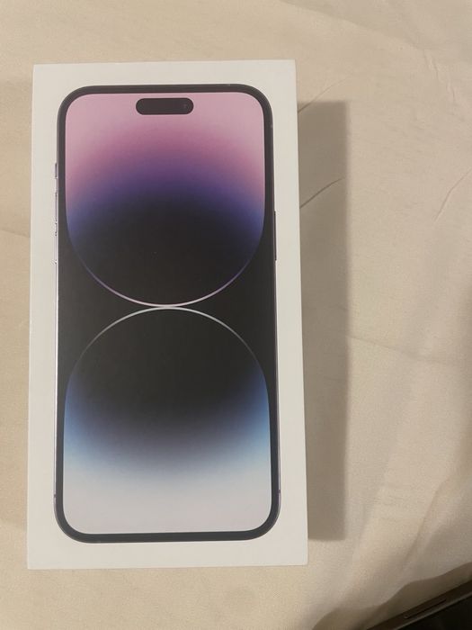 Продавам отличен Iphone 14 pro max 256gb цвят Deep purple