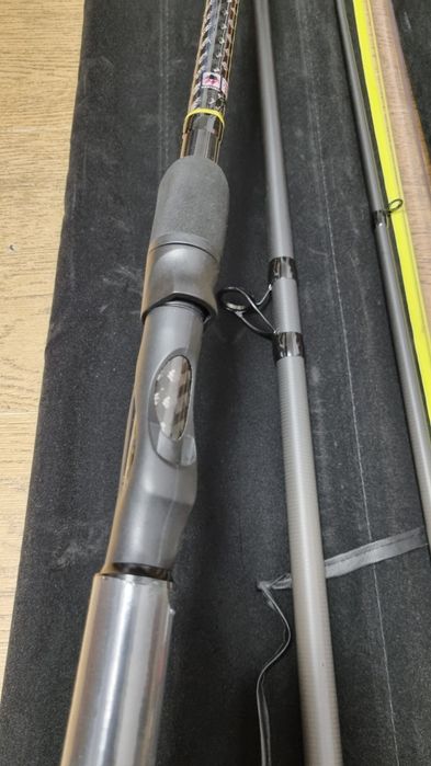 Lanseta Feeder FL Strategist Distance MH 4.20M 80-150G 3Seg