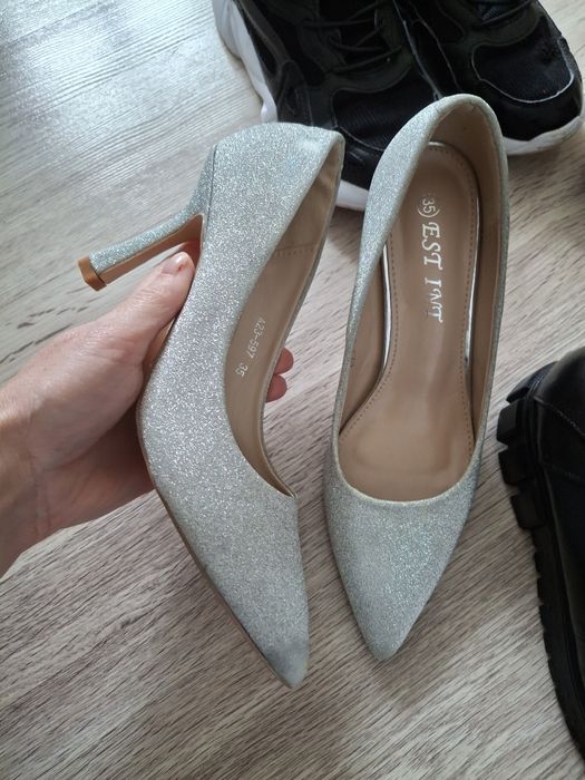 Ghete Superlative, Pantofi, adidași