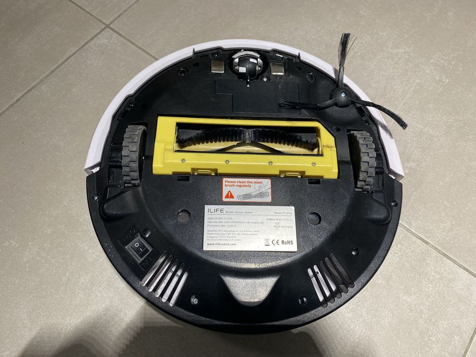 I Life прахосмукачка робот