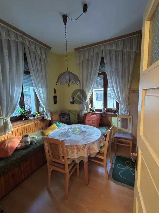 оф.24661 Етаж от къща/ Стария град