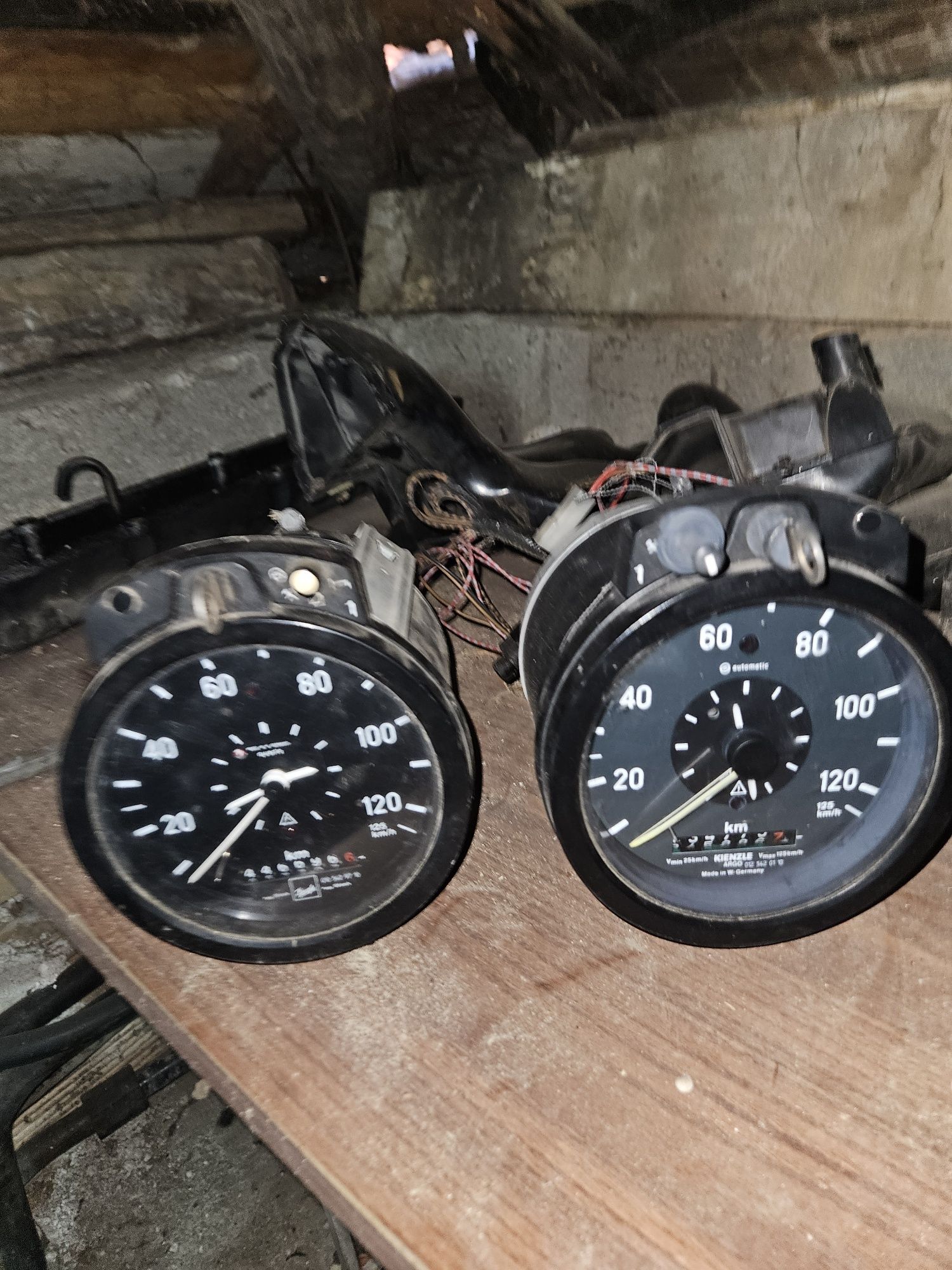 Авточасти за мерцедес 210,310,410 ,заден мост,скоростна кутия.