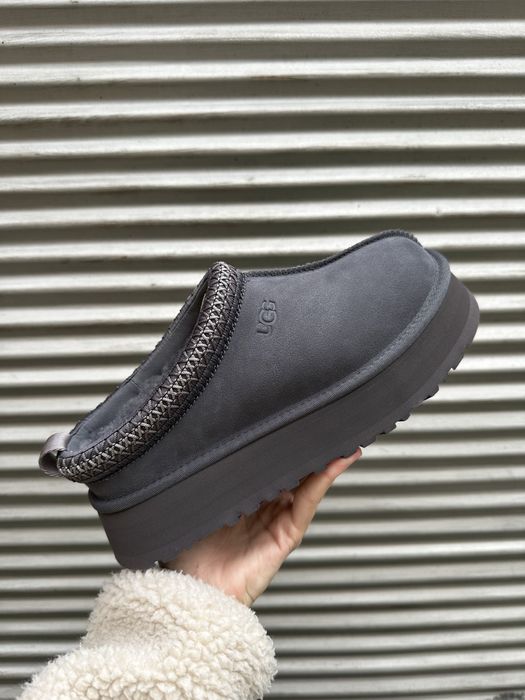 Ugg Tazz Obsidian