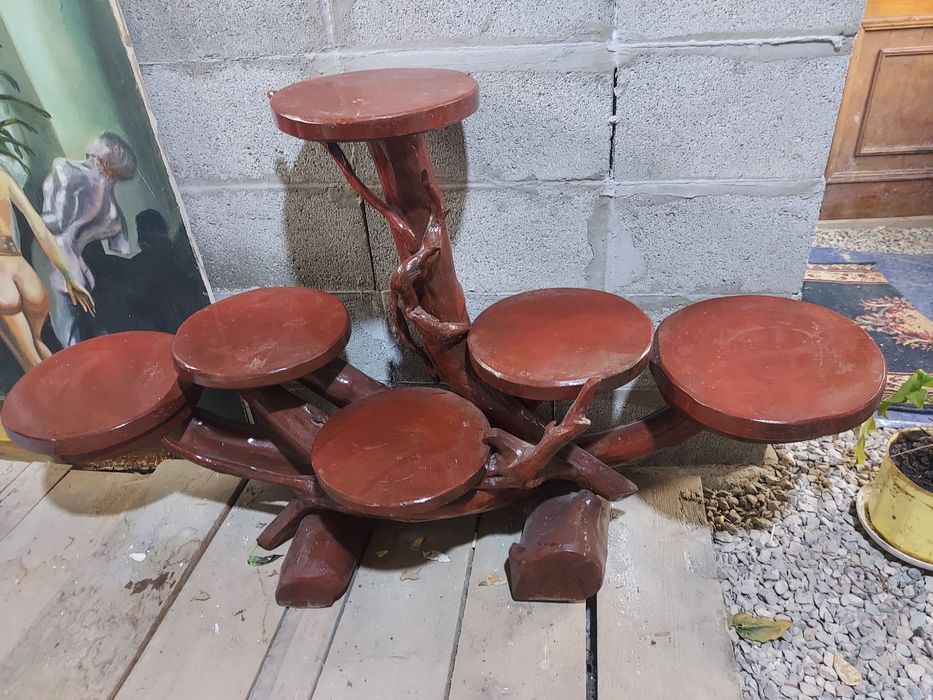 Подставка для цветов