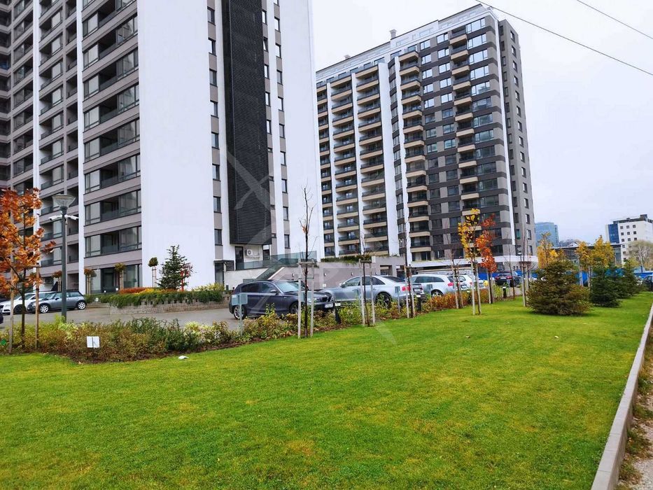 Продава се Тристаен апартамент в София, Дружба 2 - 111 кв.м за 2850 €/кв.м - Снимка #1