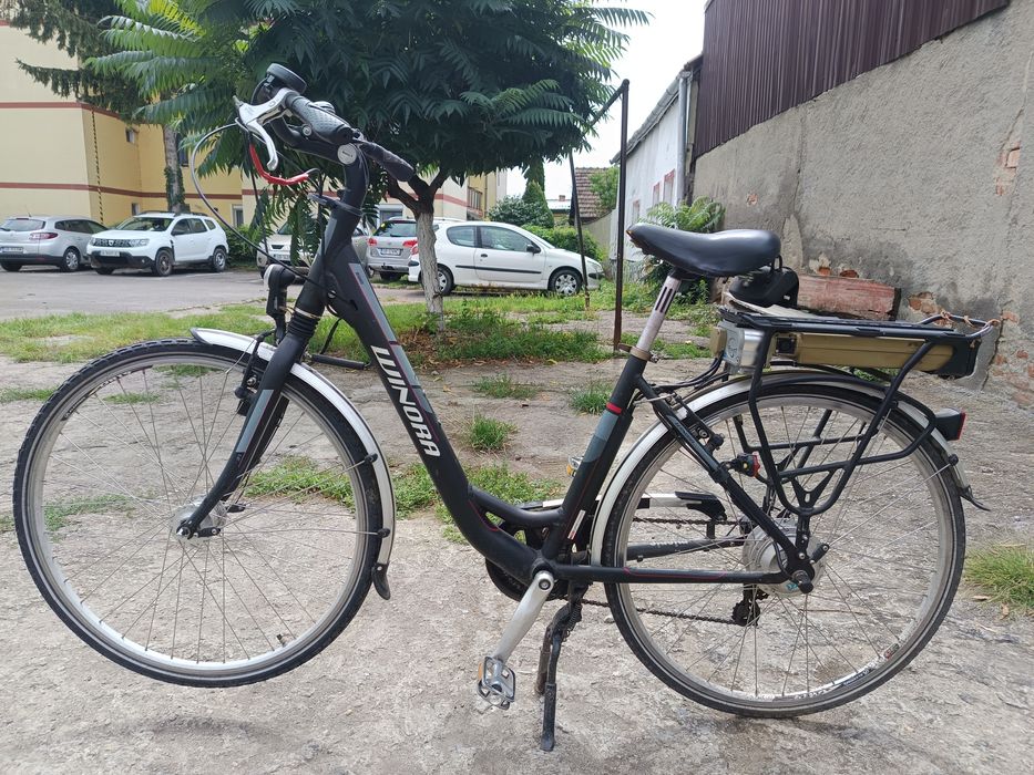 Vânzare bicicletă electrică.