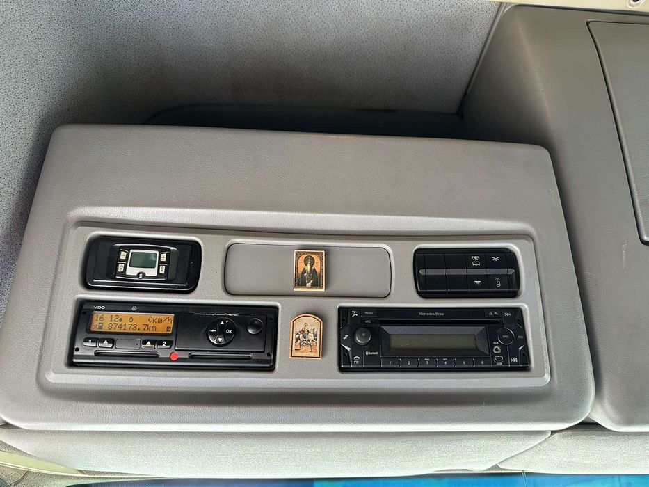 Mercedes Atego 818