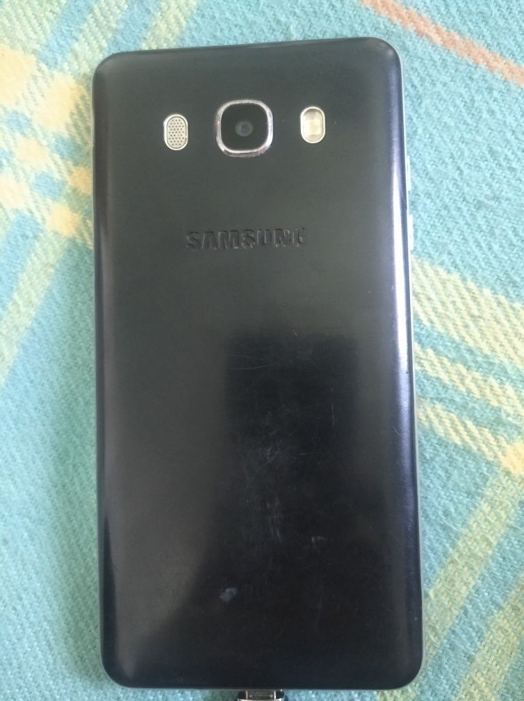 Продаю samsung galaxy g5