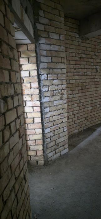 Дом новостройка коробка с перегародками 200квм