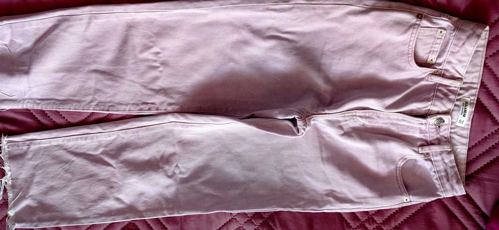 Дънки на PULL&BEAR, Stradivarius, Bershka