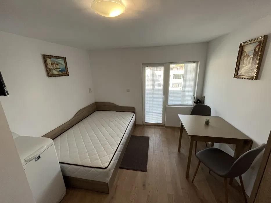 Едностаен апартамент, под наем, Окръжна болница