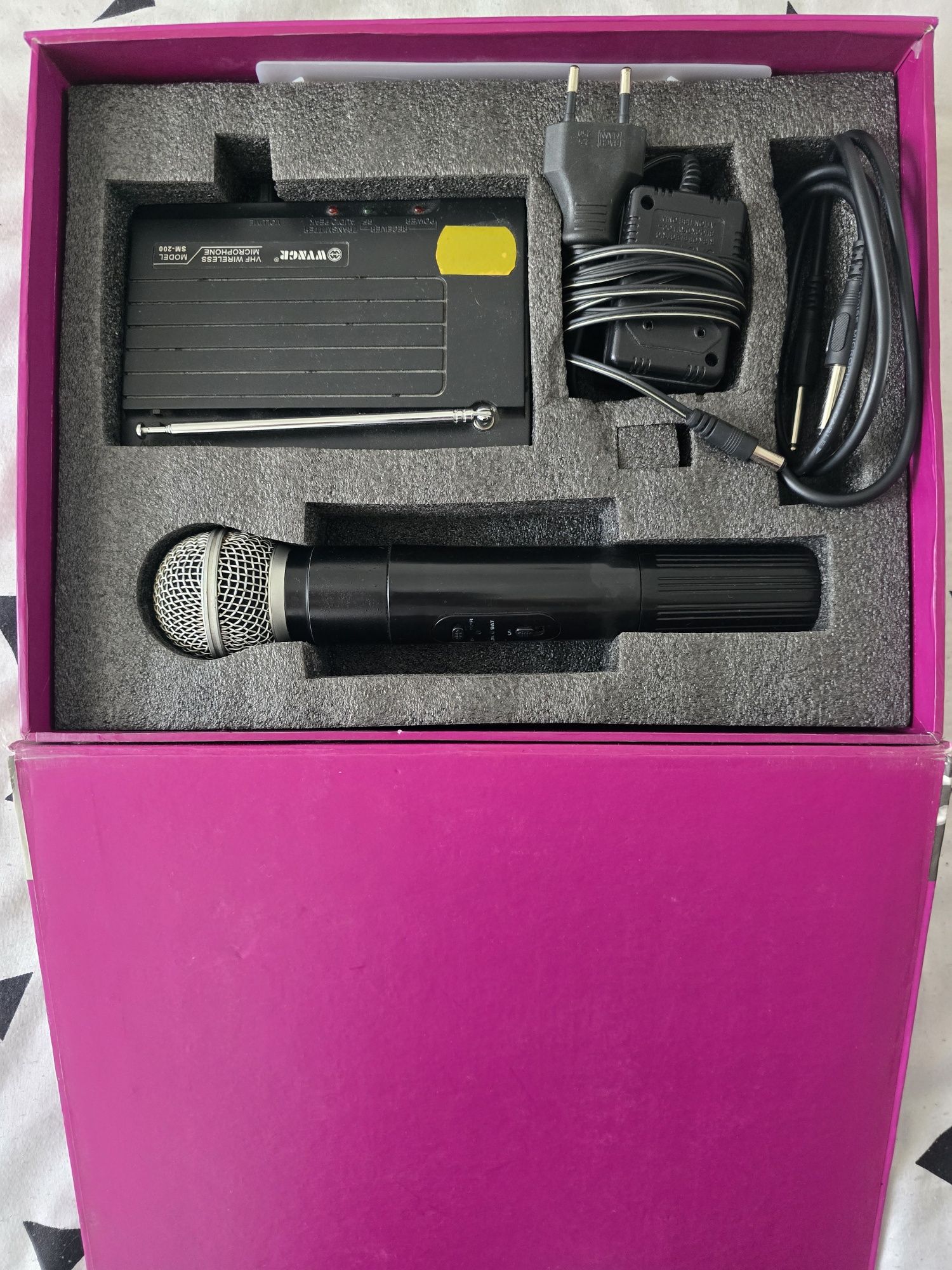 Vând microfon VHF