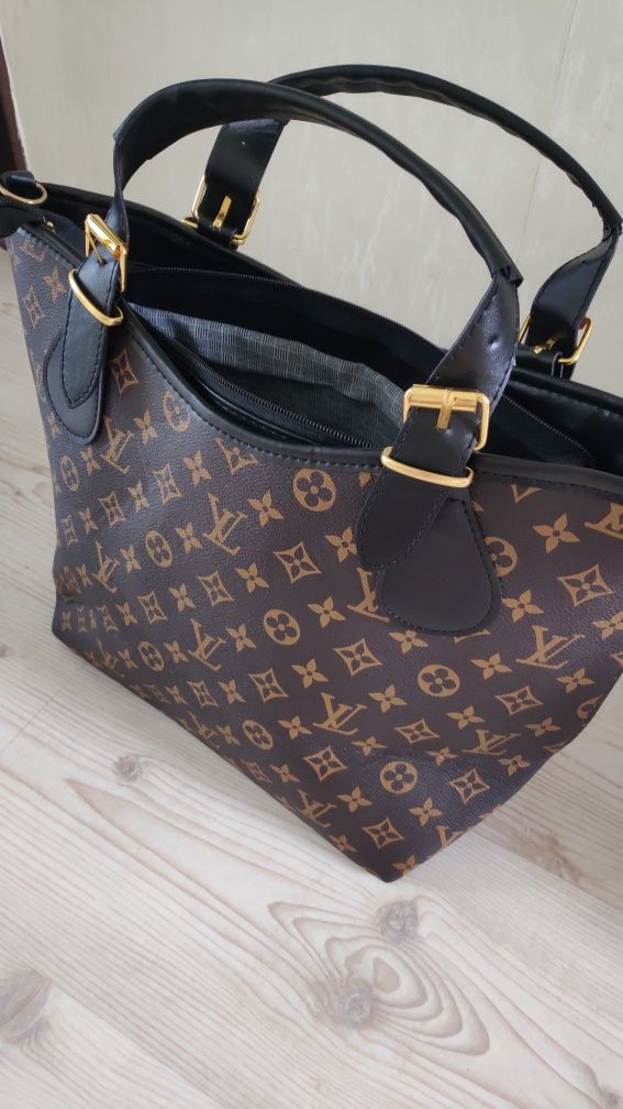 дамска чанта Louis Vuitton