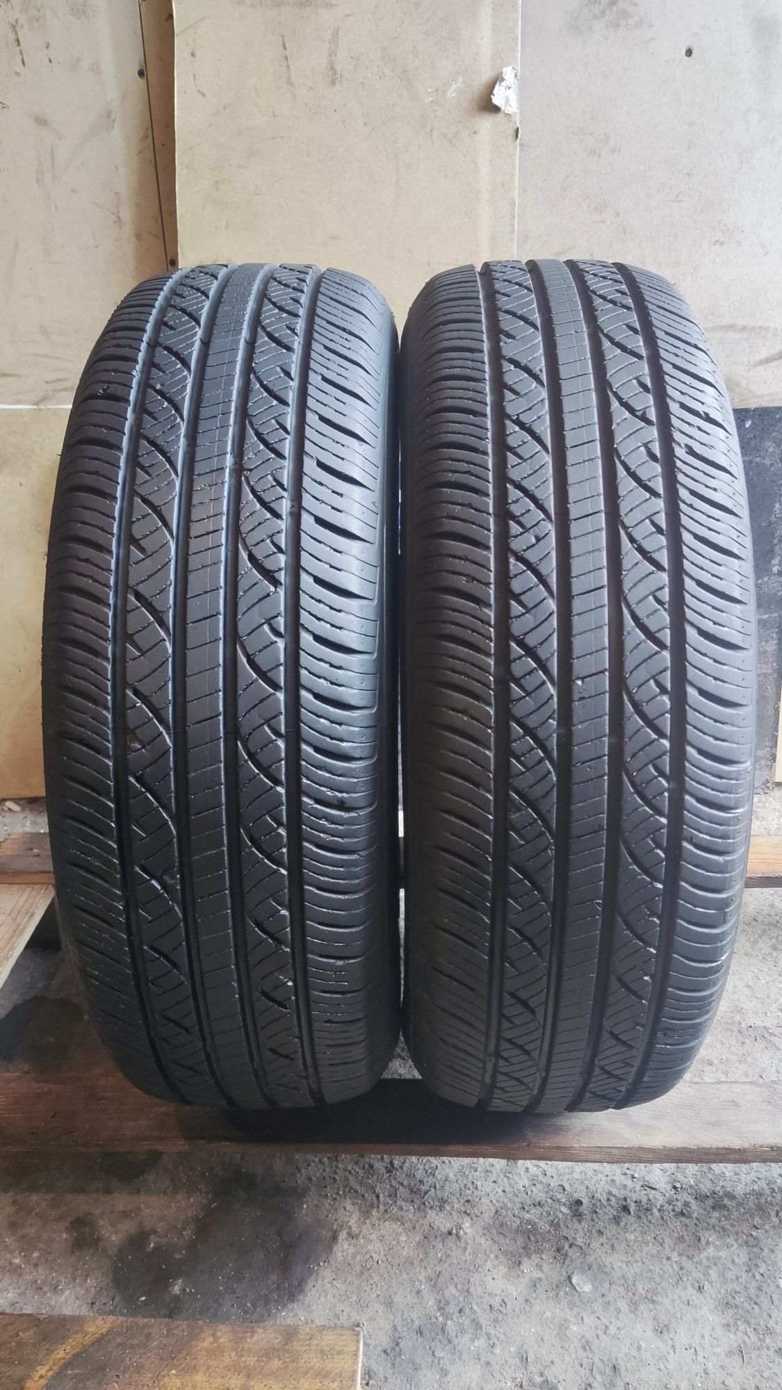 2бр всесезонни гуми 205/65/16 Nexen, 7мм грайфер
7mm грайфер
добро със