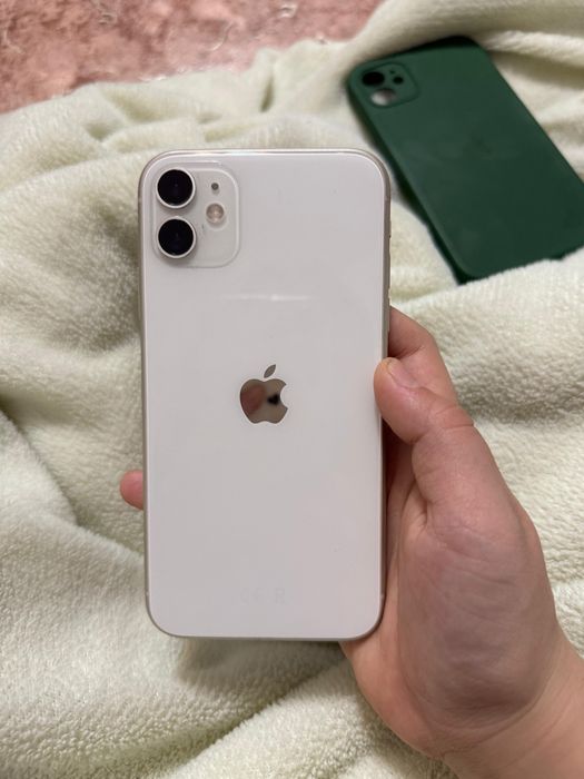 Продам Айфон 11 128гб