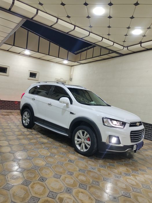 Captiva 3/4 qilingan xujjatdayam Avtomat rangi Oq benzinda