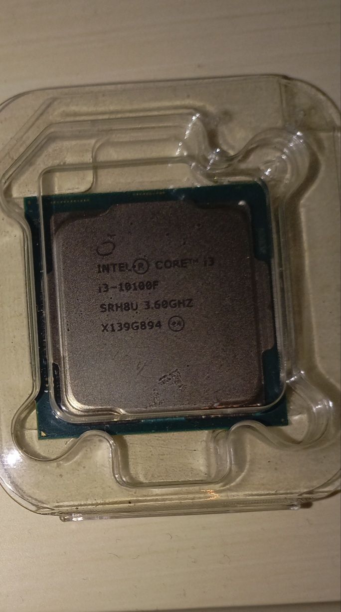 Продам процессор i3-10100f