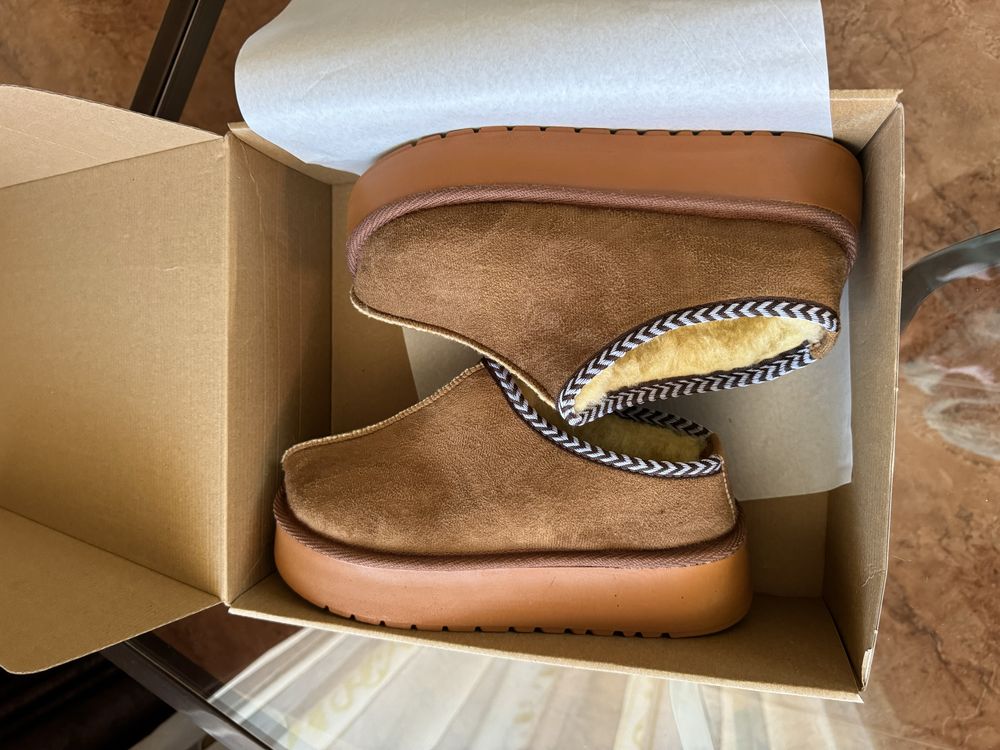 Ghetute imblanite tip UGG 38