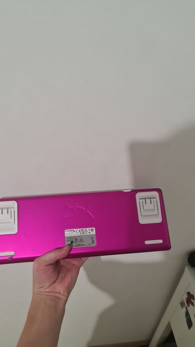 HyperX origins 60% red switch