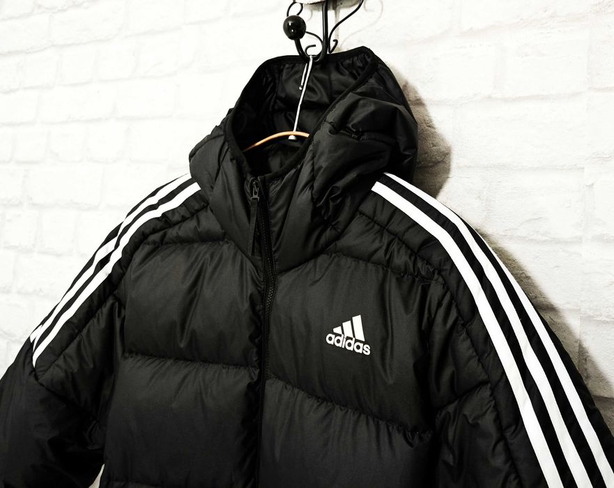 ADIDAS Оригинално пухено яке с качулка и пух размер L