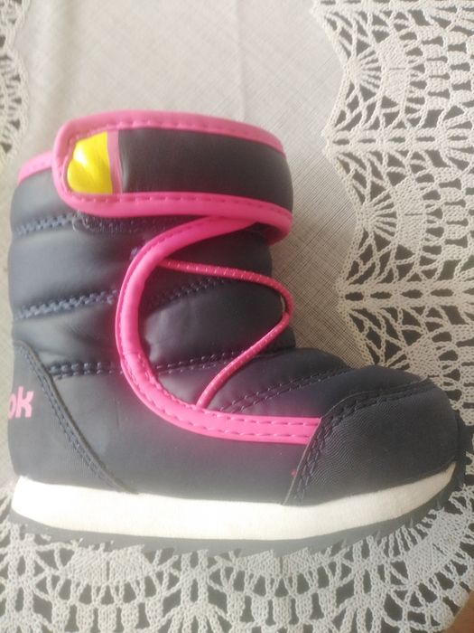 Бебешки апрески Реибок 21номер