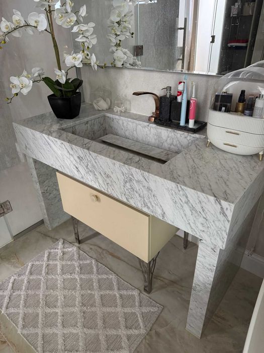 Vand chiuveta baie din marmura