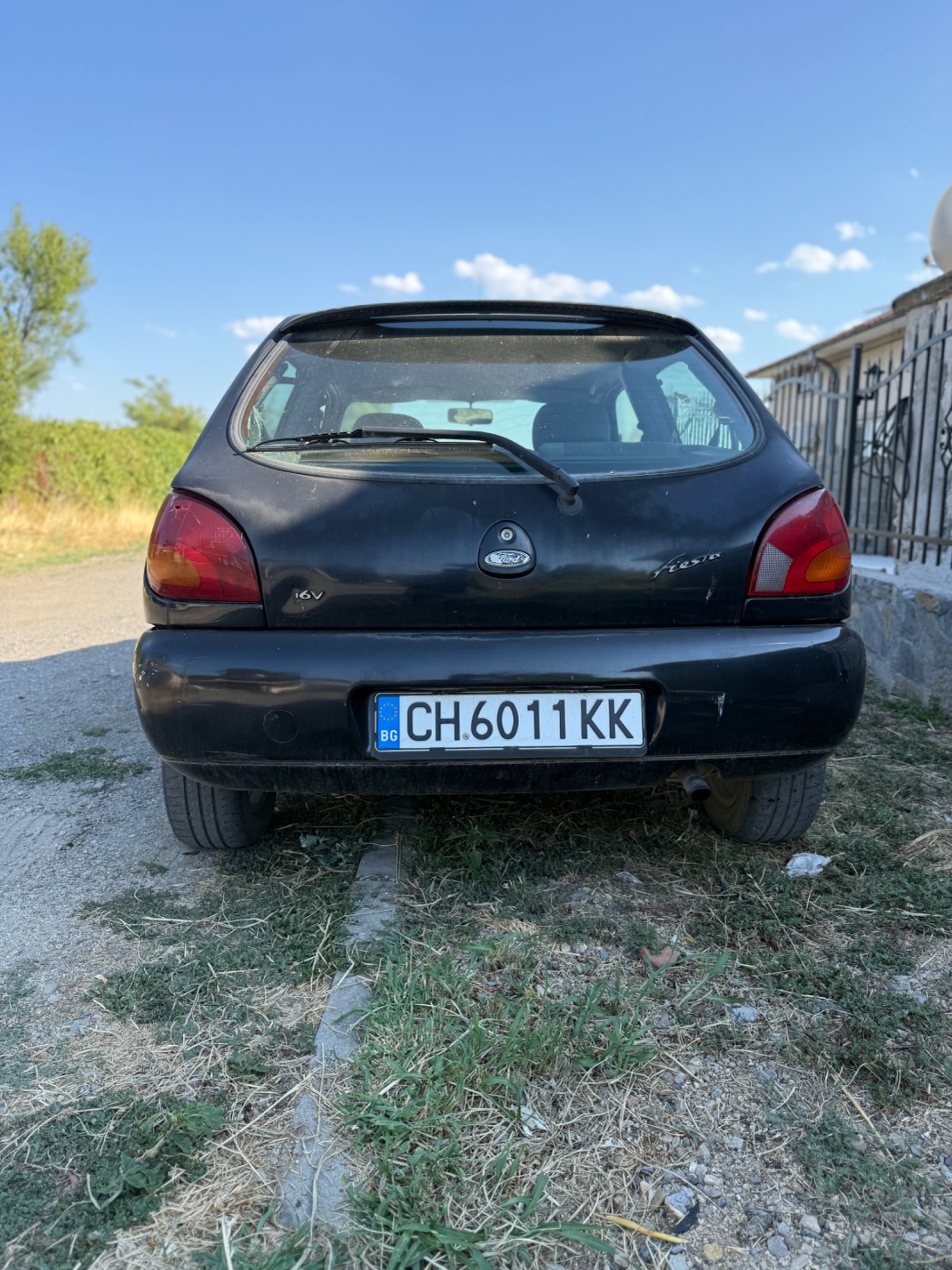 Ford fiesta 1.4 16v на части