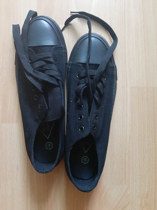 Обувки Helly Hansen W