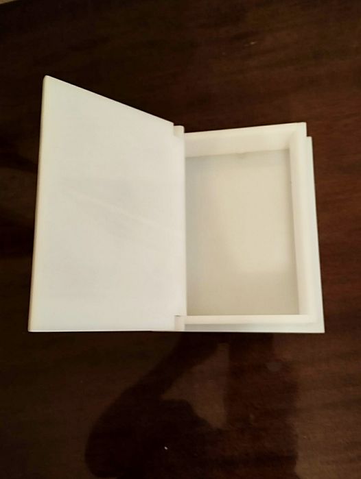 Продам оригинальную шкатулку