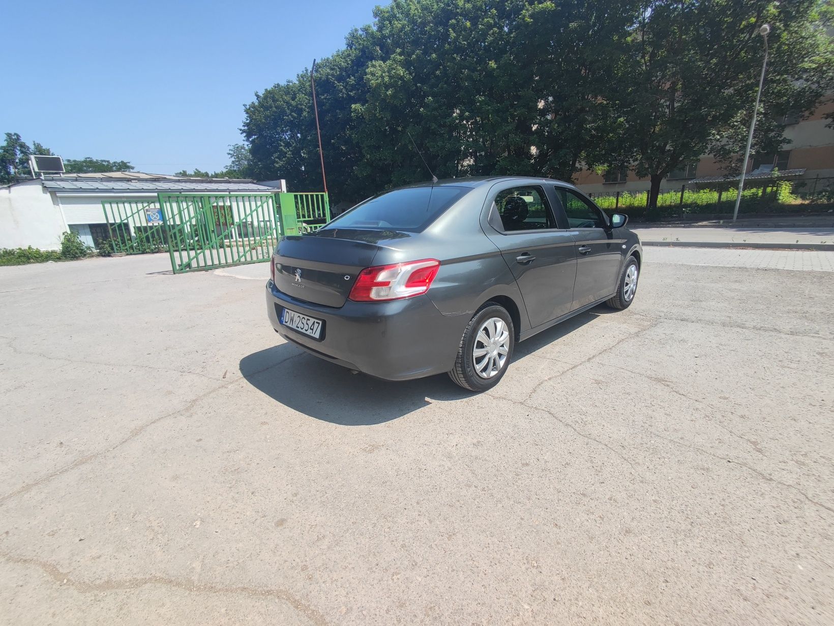 Peugeot 301 2014г 1.6 газ