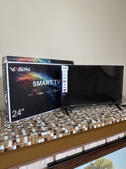 Новый телевизор Smart TV YASIN 24