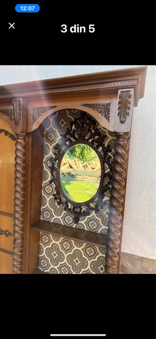 Cuier hol lemn spiralalat antic cu usa culisanta !