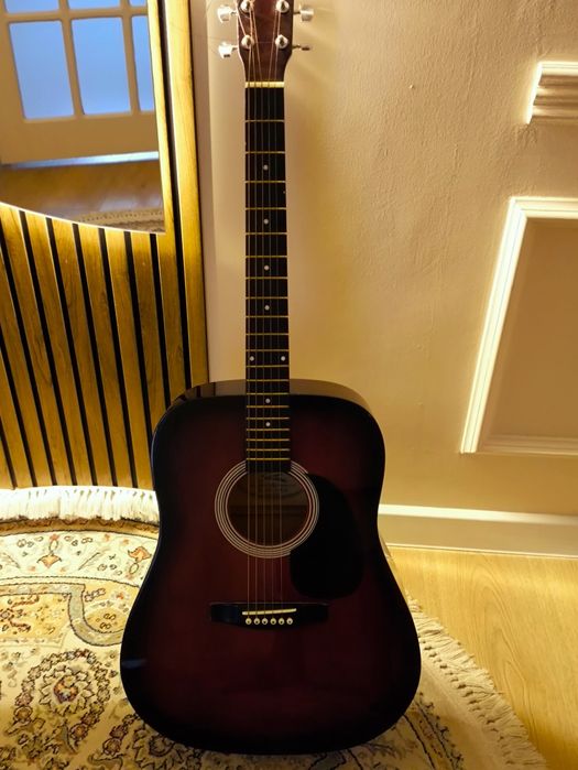 Продается гитара StarSun