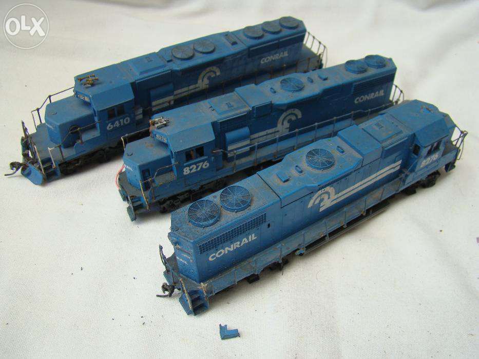 Conrail 8267 6410 locomotive machete feroviare