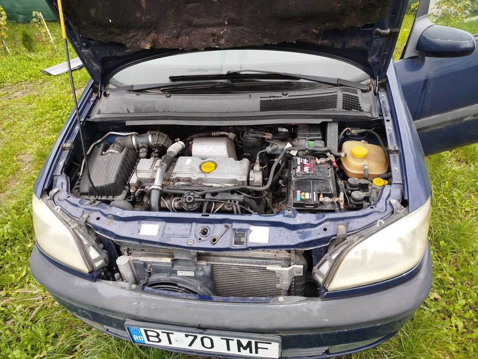 Opel zamfira an 2000