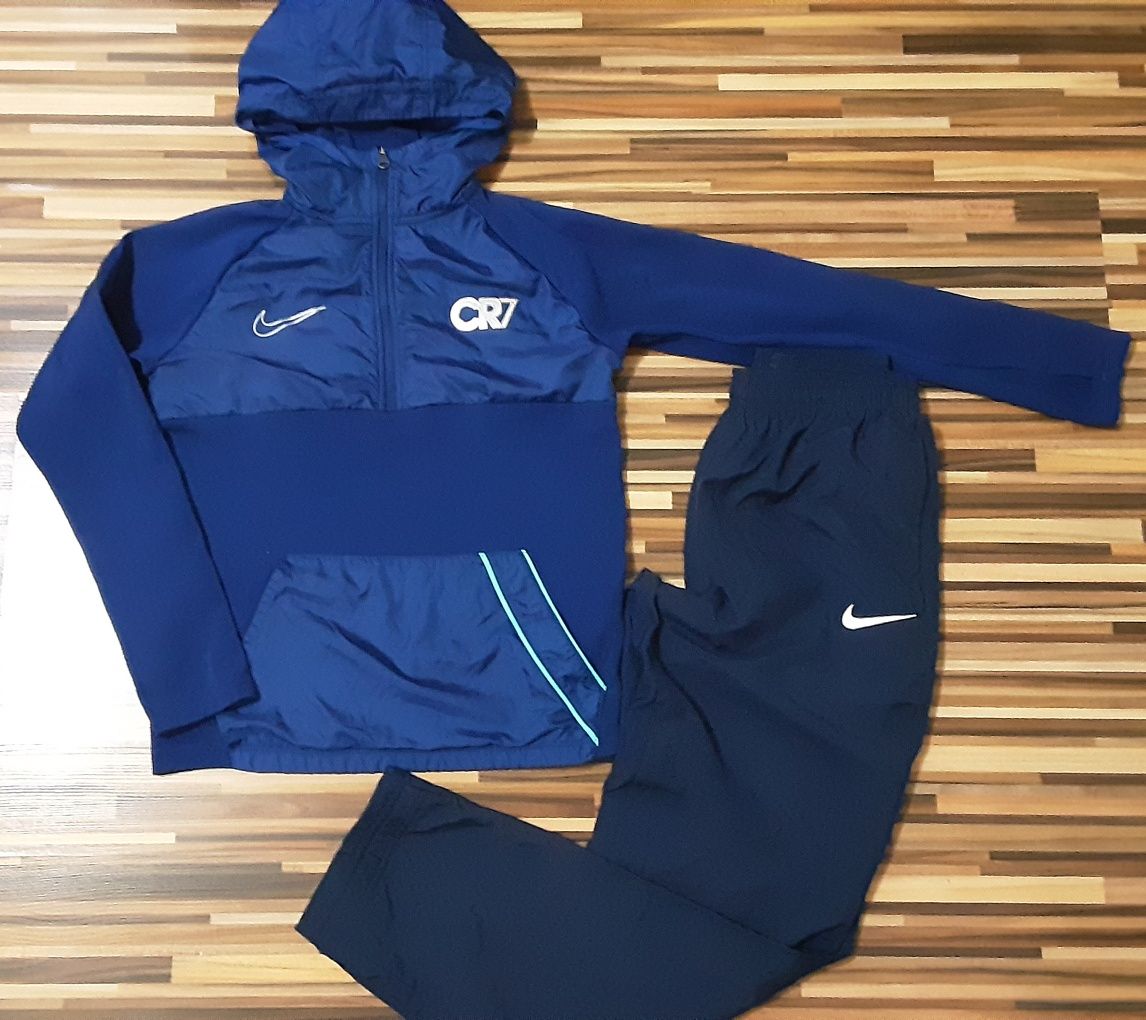(M 137-147) NIKE CR7 оригинален екип 2 части