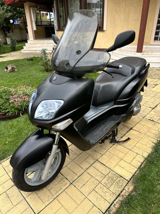 Yamaha XC300 Versity Maxi scuter