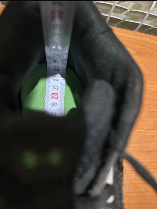 Adidași  băieți mărimea 38