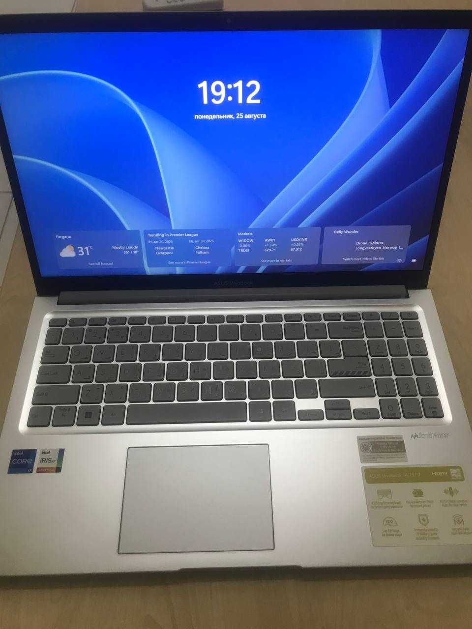 Продаётся в Фергане!!! ASUS Vivobook 15