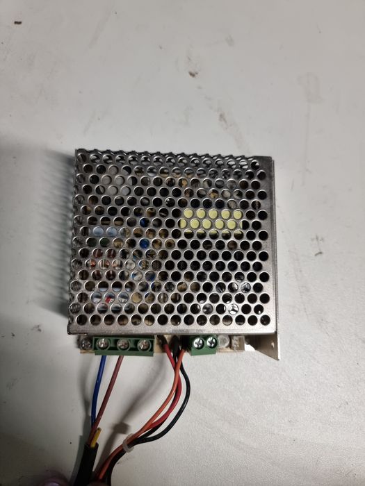 Sursa DC 12v cu backup