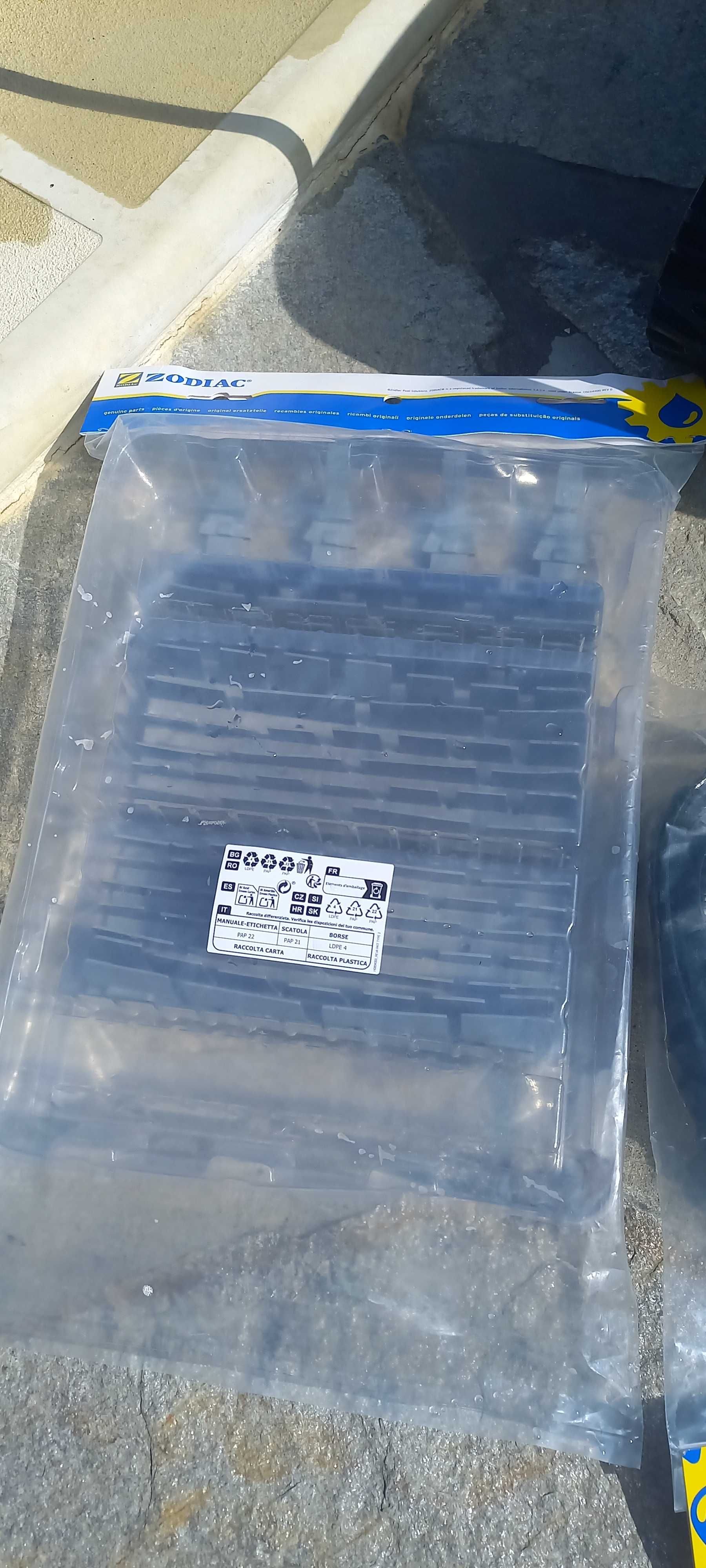 Робот за басейн Зодиак