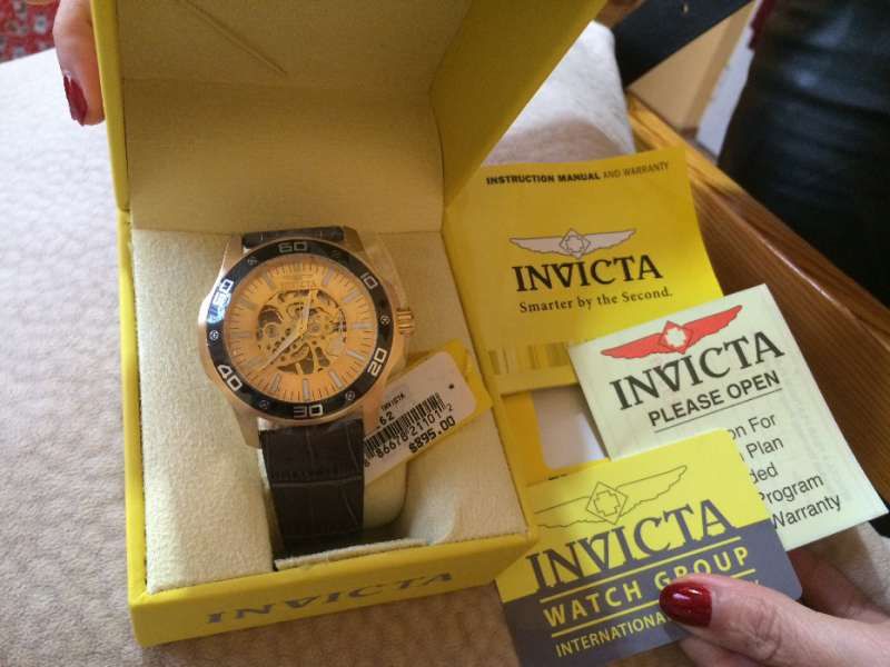 Часовник Invicta