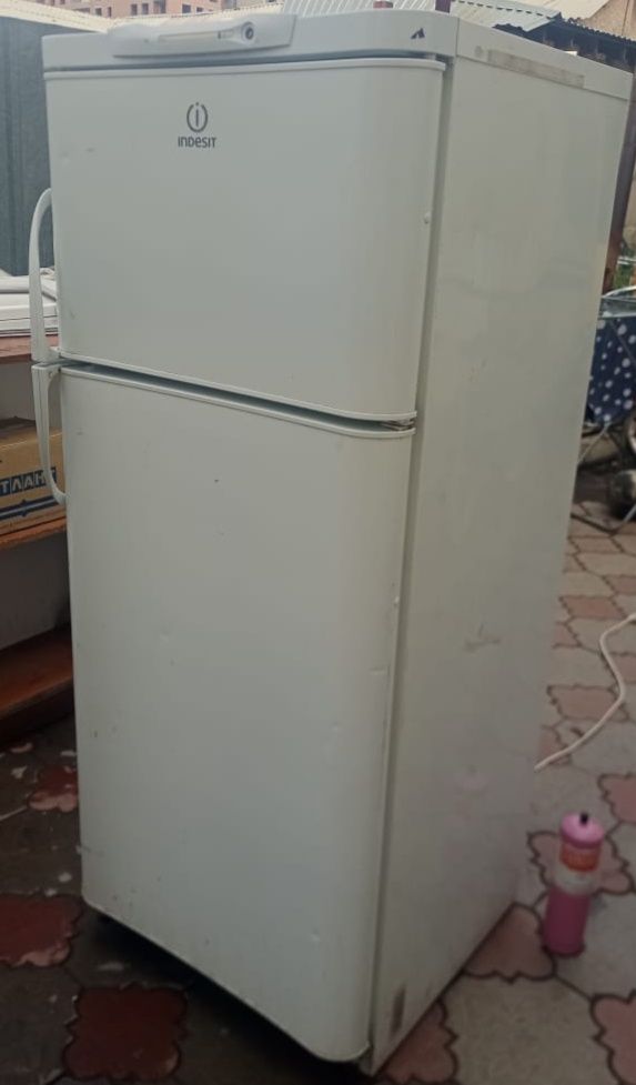 Холодильник Индезит