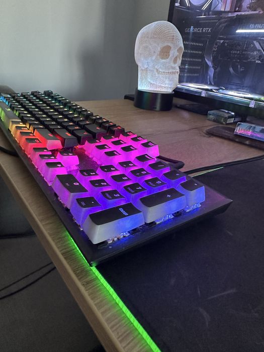 Tastatura gaming mecanica HyperX Alloy Origins RGB