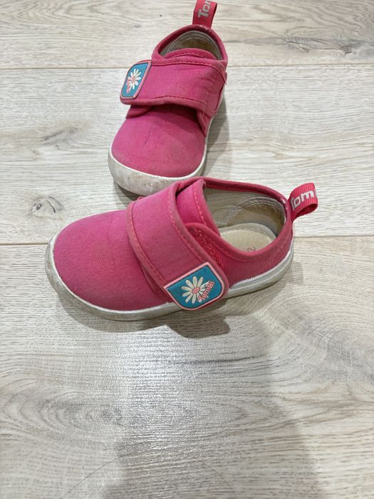 Летние кроссовки